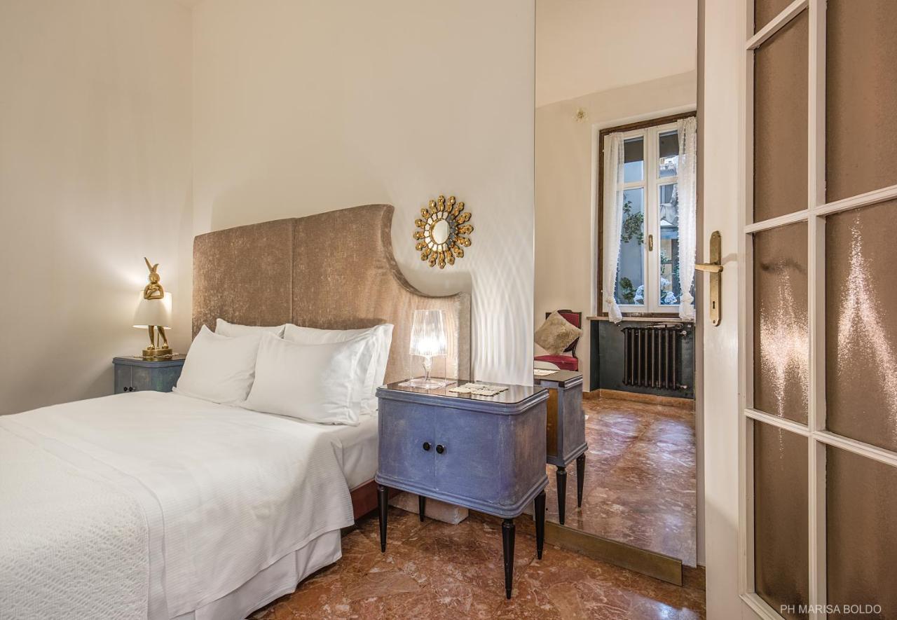 Billie'S Flat Red - Art & Design Apt In Verona Historic Centre Dış mekan fotoğraf