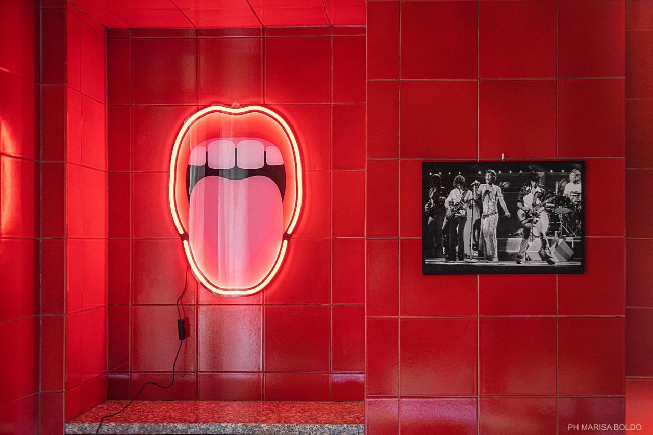 Billie'S Flat Red - Art & Design Apt In Verona Historic Centre Dış mekan fotoğraf