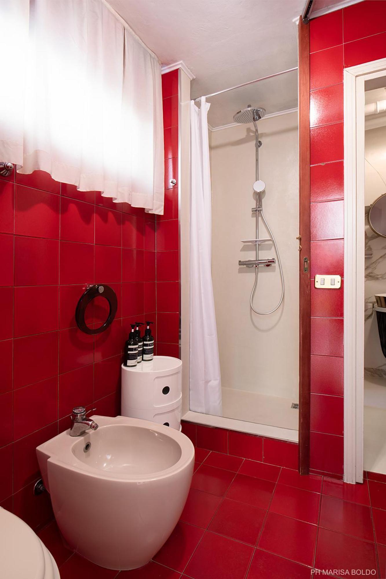 Billie'S Flat Red - Art & Design Apt In Verona Historic Centre Dış mekan fotoğraf